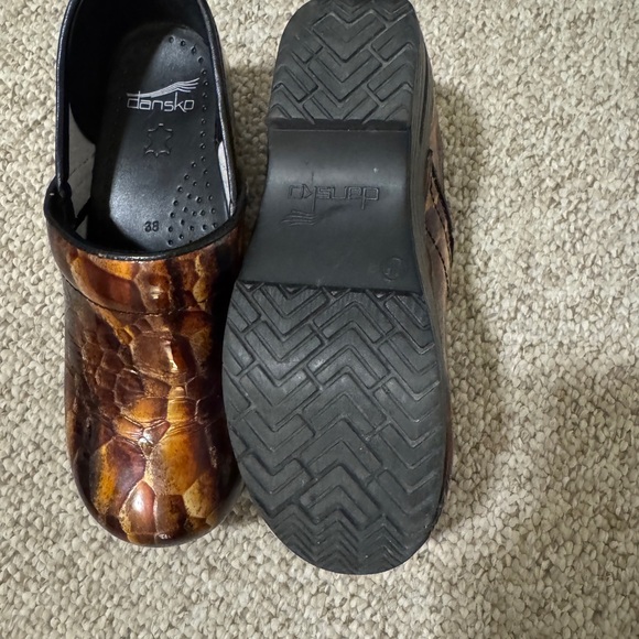Dansko Clogs - Picture 2 of 2